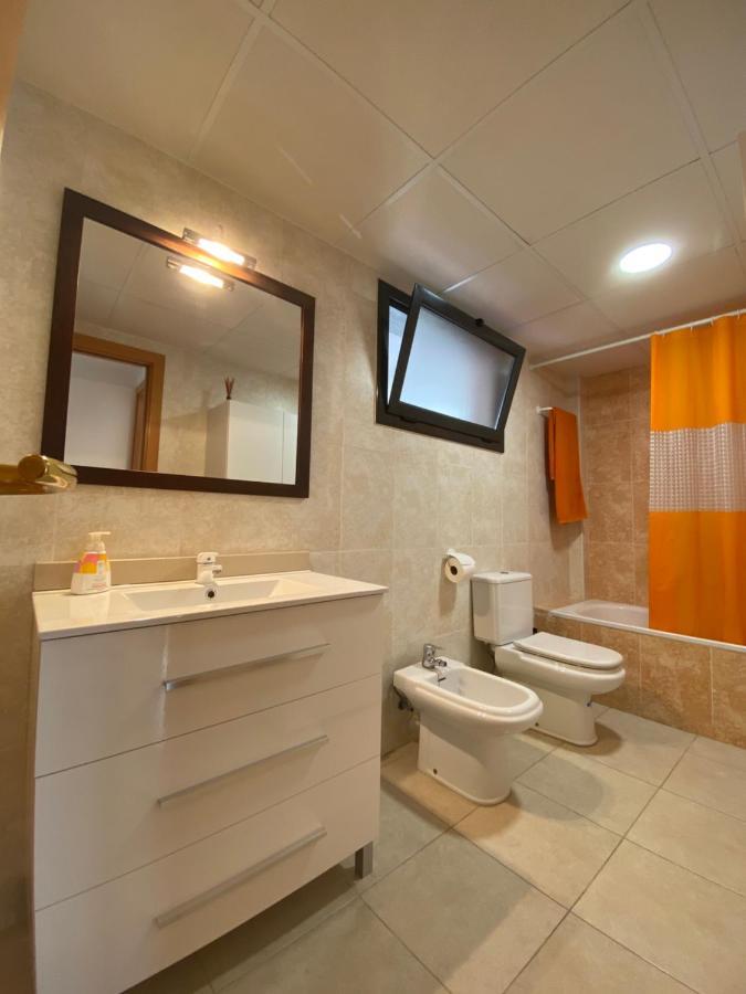 Apartmán Apartament Joan L'Ampolla Exteriér fotografie