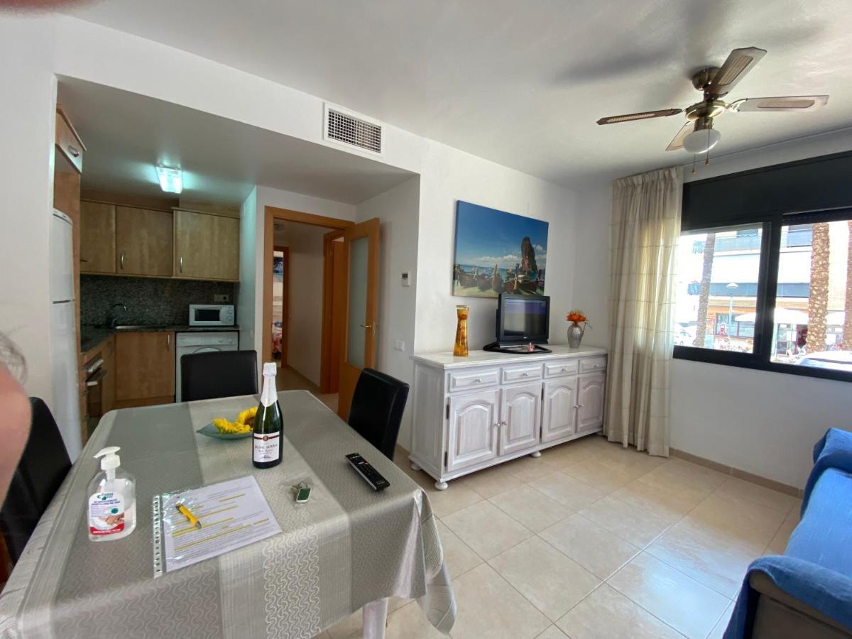 Apartmán Apartament Joan L'Ampolla Exteriér fotografie