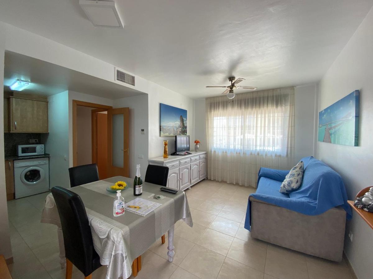 Apartmán Apartament Joan L'Ampolla Exteriér fotografie