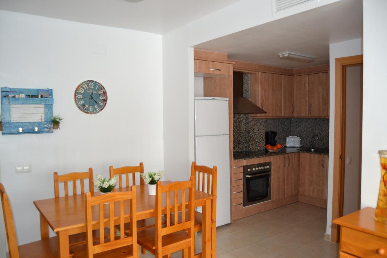 Apartmán Apartament Joan L'Ampolla Exteriér fotografie