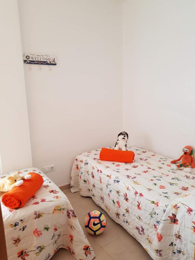 Apartmán Apartament Joan L'Ampolla Exteriér fotografie